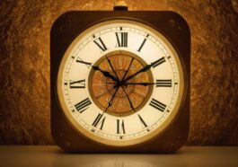 1313 Uhr Bedeutung » Symbolik und Botschaft